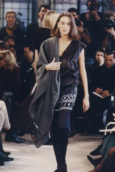 Look 64